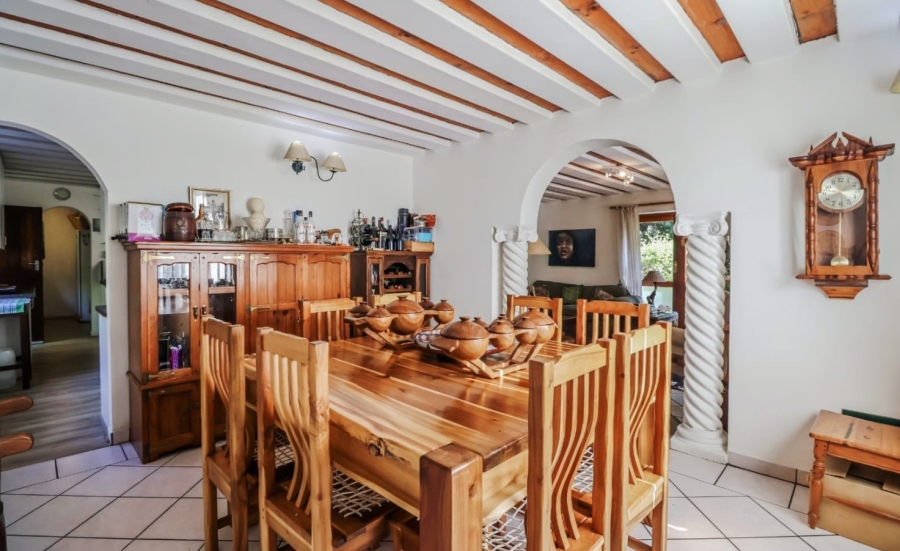 4 Bedroom Property for Sale in Groenvallei Western Cape